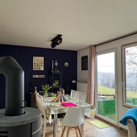 Haus 5 *